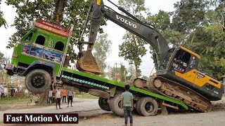 Amazing Video  Volvo and Kobelco Excavator Loading and Unloading From Truck  Fast Motion Video [upl. by Narcis]