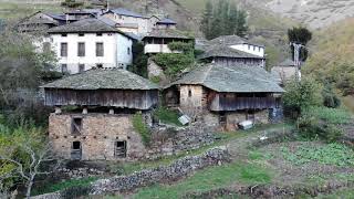 Fuentes de las MontañasVistas aéreasCangas del NarceaAsturias [upl. by Llenil36]