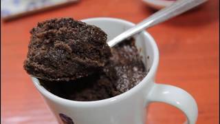 Mug Cake Au Chocolat Sans Oeufs  la meilleure recette [upl. by Berthe770]