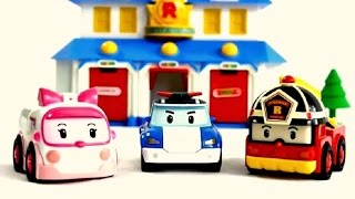 Robocar Poli toys and rescue team [upl. by Ynnol523]