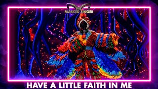 Papegaai  ‘Have A Little Faith In Me’  Aflevering 3  The Masked Singer  VTM [upl. by Nageam214]