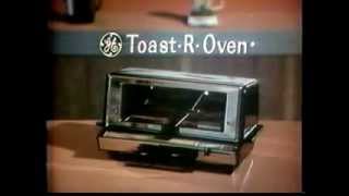 VINTAGE 1966 GENERAL ELECTRIC TOASTER OVEN COMMERCIAL TOAST R OVEN AS THEY CALLED IT IN 1966 [upl. by Airdnala]