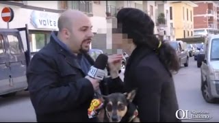 Bari follia a San Pasquale raschia le auto e spalma cacca di cane [upl. by Jerry]