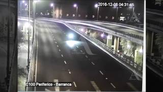 Así fue el mortal accidente de motociclistas en el segundo piso del Periférico  Aristegui Noticias [upl. by Aseral254]