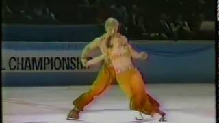 Torvill amp Dean GBR  1984 World Professional Championship Ice Dancing Tech Dance quotSong of Indiaquot [upl. by Pedaias]