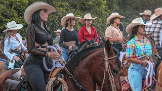 Increíble CABALGATA en TORO  Valle 🐴 COLOMBIA 2023 [upl. by Sivet]