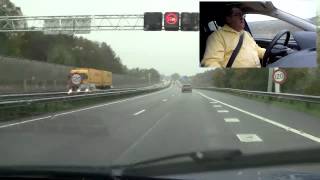 Video Invoegen op een autosnelweg [upl. by Libys]