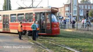 23082012 Tram verspoort tijdens achteruitrijden  Delftselaan Den Haag [upl. by Gnoud]