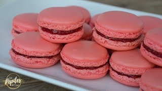 Macarons à la framboise  Meringue Française [upl. by Ataynik]