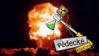 Jak funguje atomová bomba  Vědecké kladivo [upl. by Grani]