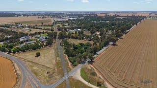 140 KatamatiteYarrawonga Road Yarrawonga [upl. by Ahsiad399]