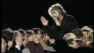 Beppe Grillo  farmaci inutili e malattie inesistenti [upl. by Shakti821]