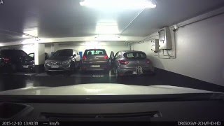 Dashcam du jour 2015 12 10 Se garer en parking Ã Paris [upl. by Swart]