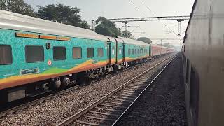 12650 Hazrat Nizamuddin Yesvantpur Karnataka Sampark Kranti Express skips Billoch Pura [upl. by Retlaw627]