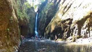 Oneonta Gorge and Falls wet Hike  Oregon [upl. by Ebehp]