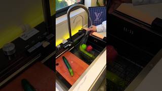 The smart sink that even thieves have to play with for a while viralshorts [upl. by Bremble]