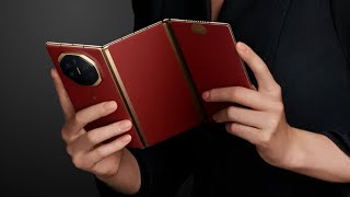 The Most Mental Foldable Yet  Huawei Mate XT Ultimate Design  TSW213 [upl. by Mile]