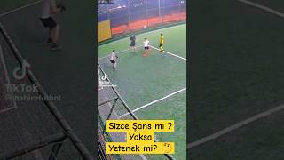 quotŞans mı Yetenek mi Top Havada Süzülerek GeldiSavunmadan Gelen Ortaya Kafayla Dokunup Gol Attı🤔⚽quot [upl. by Carolynn]