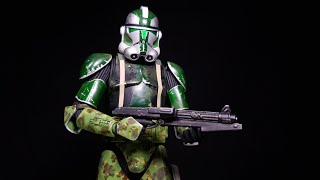 Building Bandais Clone Trooper Commander Gree [upl. by Linkoski306]