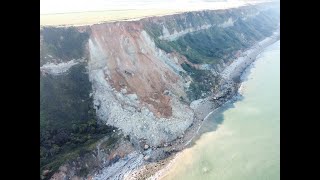 Éboulement de falaise à Octeville sur Mer ayant entrainé un bunker le 27 juillet 2024 [upl. by Ahseen]