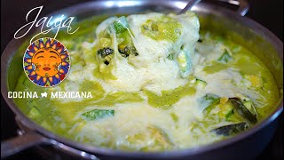 Calabacitas con Rajas y Pollo en Crema de Poblano [upl. by Ruddy]