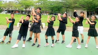 Zumba Kids  HandClap by Fitz amp the Tantrums [upl. by Oek]