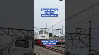 KA Argo Bromo Anggrek Melintas JPL 81 ekkydiandro keretaapi shorts train railfans railway [upl. by Shaffer835]