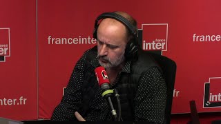 Nicolas Hulot annonce la réintroduction de lours dans les Pyrénées  Le billet de Daniel Morin [upl. by Rotow]