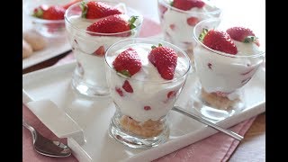 Dessert aux fraises façon tiramisu allégé [upl. by Taylor683]