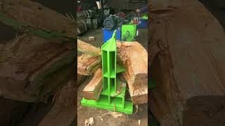 Wood splitting ax wood splitting method 2 [upl. by Mellisa]