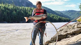 Dipnetting Alaskas Sockeye Salmon  Roadside Fishing for Grayling [upl. by Braeunig]