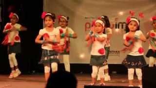 Waka Waka Dance  Sr KG A  Manthan Annual Day  9March2013 [upl. by Innaig]