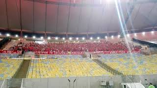 Independiente Vamos a dar la vuelta en el Maracana Sudamericana 2017 [upl. by Lamaj]