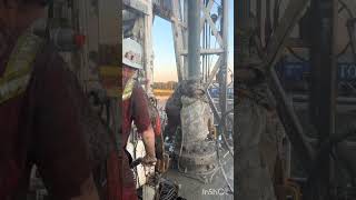 Mud spreyed on rig floor 😲petroleum shorts youtubeshorts [upl. by Aya]