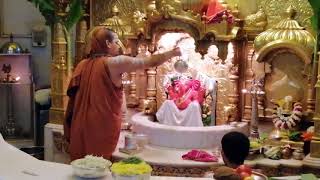 Shree Siddhivinayak Ganapati Temple Prabhadevi Mumbai [upl. by Brothers690]