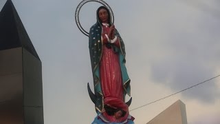 Una virgen contra los huracanes [upl. by Deeraf]