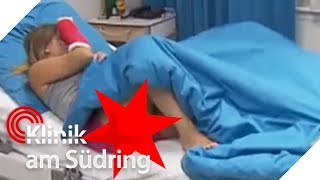 Erstes Mal in der Klinik Eltern erwischen die beiden im Bett  Klinik am Südring  SAT1 TV [upl. by Einra]