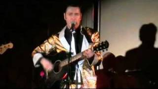 Tom Gilson as Elvis  Thats Alright Mamma Live [upl. by Clementi]