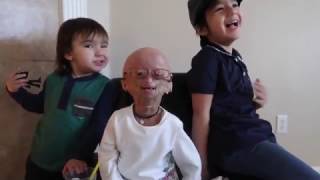 Scaring Niko ft my sister Adalia Rose [upl. by Seftton]