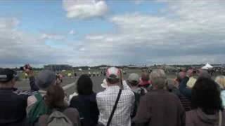 Avro Vulcan Takeoff Farnborough Air Show 2008 [upl. by Haem723]