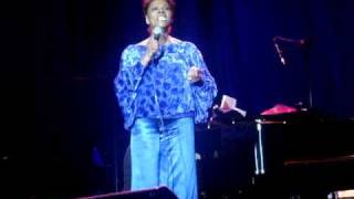 Heartbreaker  Dionne Warwick live in HK 19 [upl. by Ttelrats]