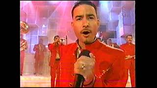 La Arrolladora Banda El Limon  Entregame Tu Amor Y Huele A Peligro En Vivo En Hoy 2004 [upl. by Bryant342]