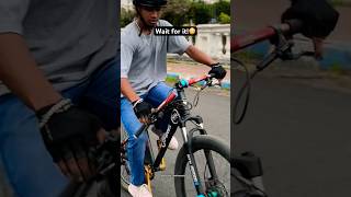 No handle no problem😉 bikelife mtb rider stunt wheelie cyclestunt bike cycle fail handle [upl. by Nilcaj]