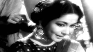 Sahib Biwi Aur Ghulaam  Piya Aiso Jiya Mein Samaaye Gayo Re  Geeta Dutt [upl. by Asseneg171]