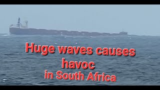 Huge waves hit Southcoast springtide Margate uvongo [upl. by Tiffa]