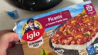 Iglo Gourmet fillet picante  Spicy amp delicately seasoned [upl. by Kappel300]