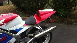 1990 VFR400 NC30 Tyga tail [upl. by Schreibe]