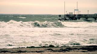 Meeresrauschen amp sanfte Piano Melodien zum Entspannen und Schlafen stürmische See Wind Wellen [upl. by Roselyn306]