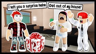 MY STALKER BROKE INTO MY HOUSE amp LEFT ME A SURPRISE  Roblox [upl. by Woolley266]