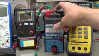 91 Electrolytic capacitors and its LEAKAGE current and how to test [upl. by Kcirdneh]